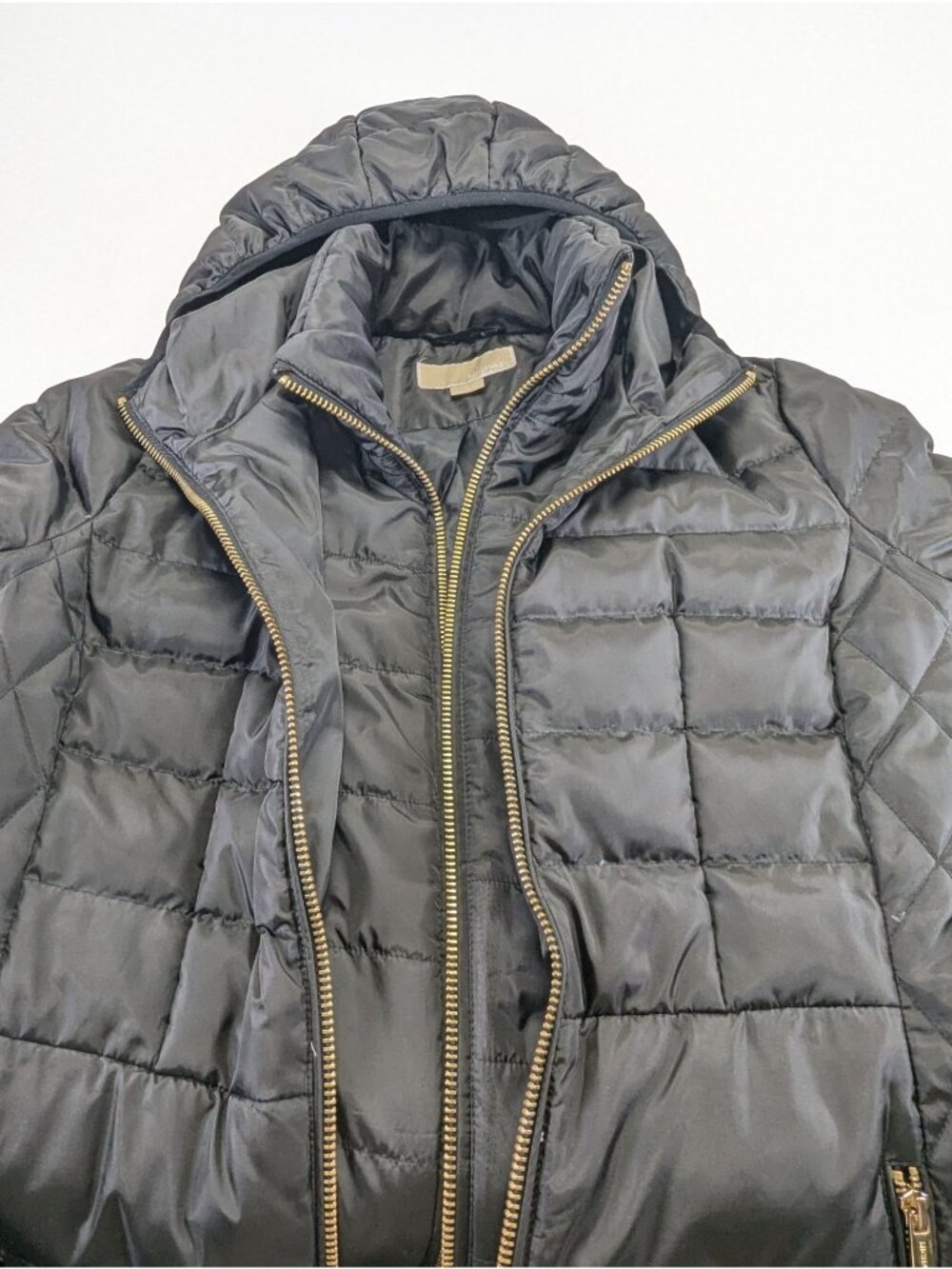 Michael Kors Black Quilted Hooded Puffer Coat w/ Gold Zippers Women's Size M - Picture 7 of 13